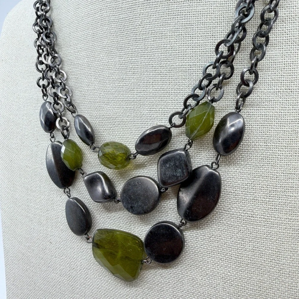 Green Faceted Bead Silver Tone Multi Strand Chunky Statement Bib Necklace Boho